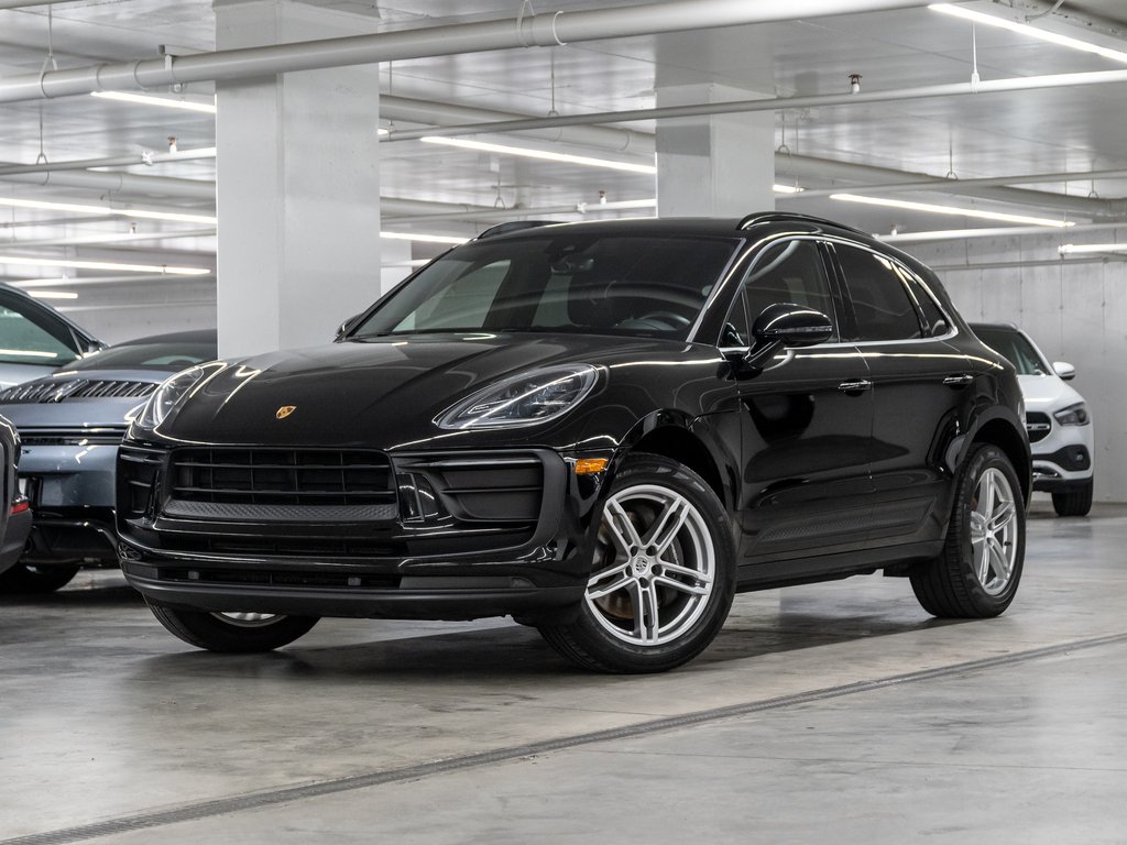 2022 Porsche Macan AWD / Premium Plus Package / Trailer Hitch / BOSE in Laval, Quebec - 1 - w1024h768px