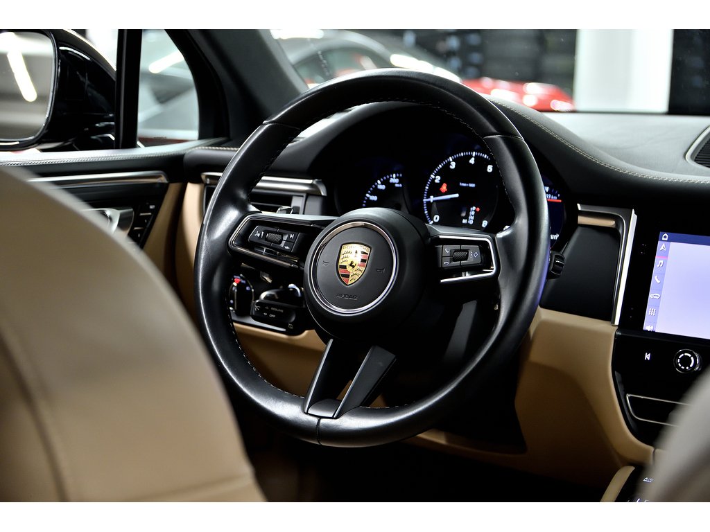 Porsche Macan AWD / Premium Package Plus / 360 Camera / BOSE 2022 à Laval, Québec - 38 - w1024h768px