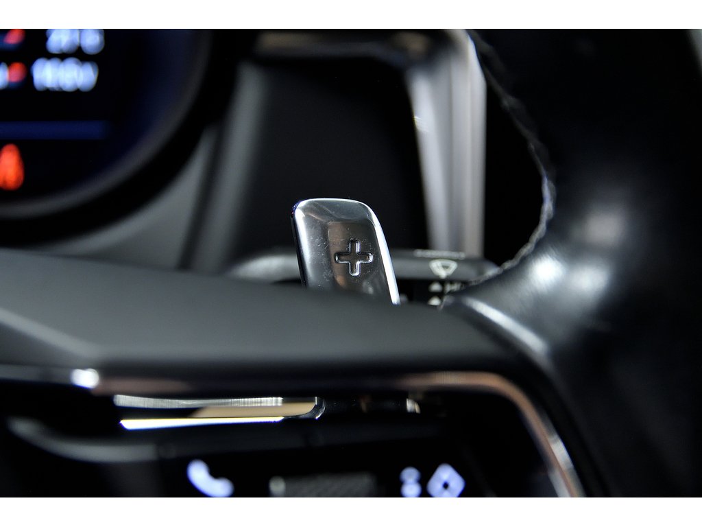Porsche Macan AWD / Premium Package Plus / 360 Camera / BOSE 2022 à Laval, Québec - 19 - w1024h768px
