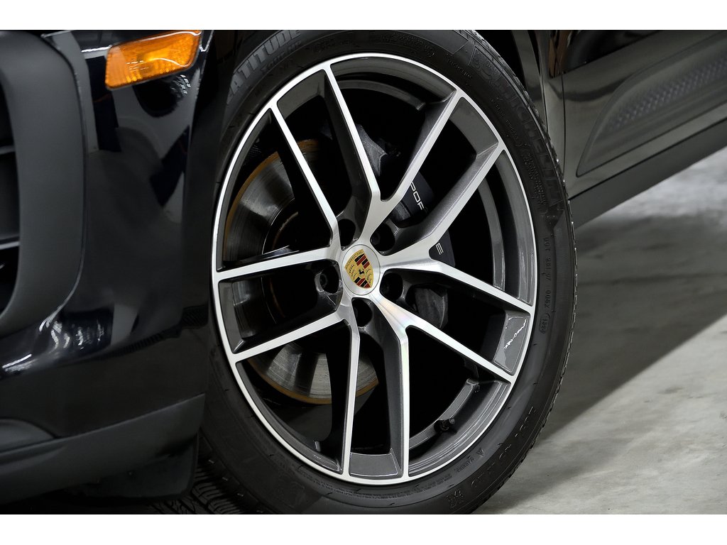 Porsche Macan AWD / Premium Package Plus / 360 Camera / BOSE 2022 à Laval, Québec - 8 - w1024h768px