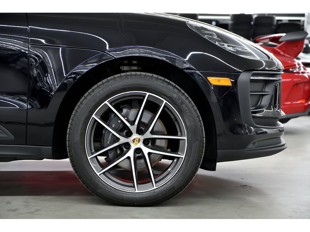 Porsche Macan AWD / Premium Package Plus / 360 Camera / BOSE 2022 à Laval, Québec - 9 - w1024h768px