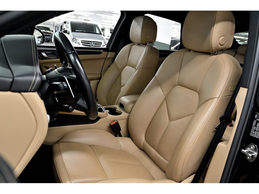 Porsche Macan AWD / Premium Package Plus / 360 Camera / BOSE 2022 à Laval, Québec - 13 - w1024h768px