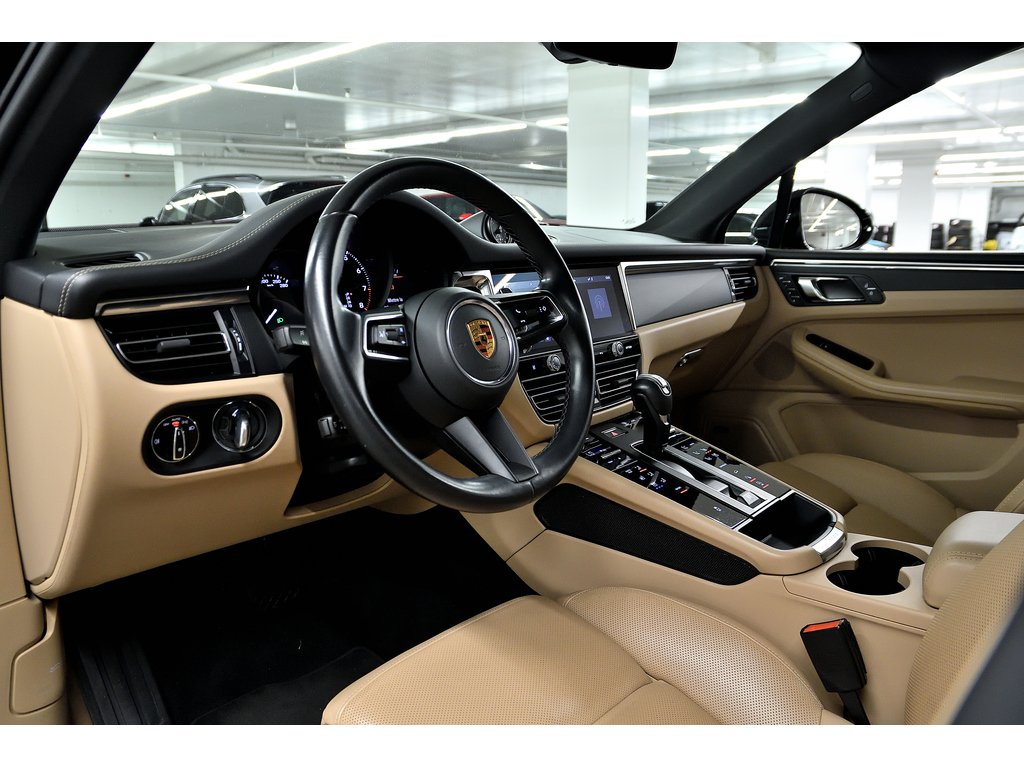 Porsche Macan AWD / Premium Package Plus / 360 Camera / BOSE 2022 à Laval, Québec - 11 - w1024h768px