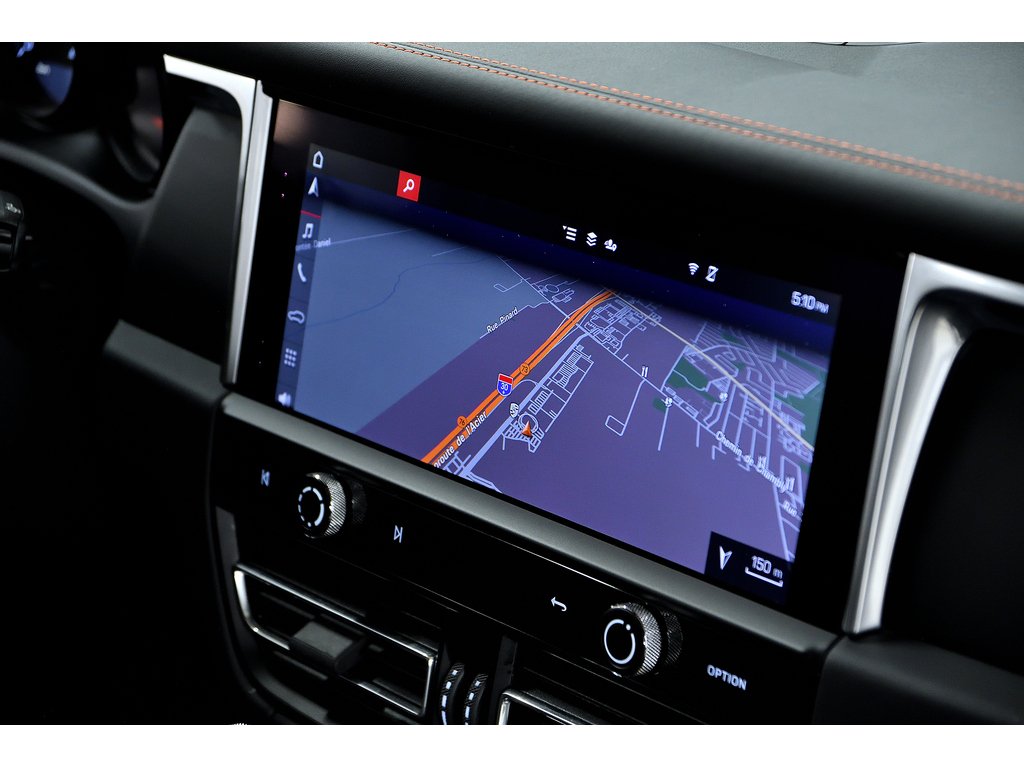 Porsche Macan AWD / Premium Plus Package / BOSE 2022 à Laval, Québec - 34 - w1024h768px
