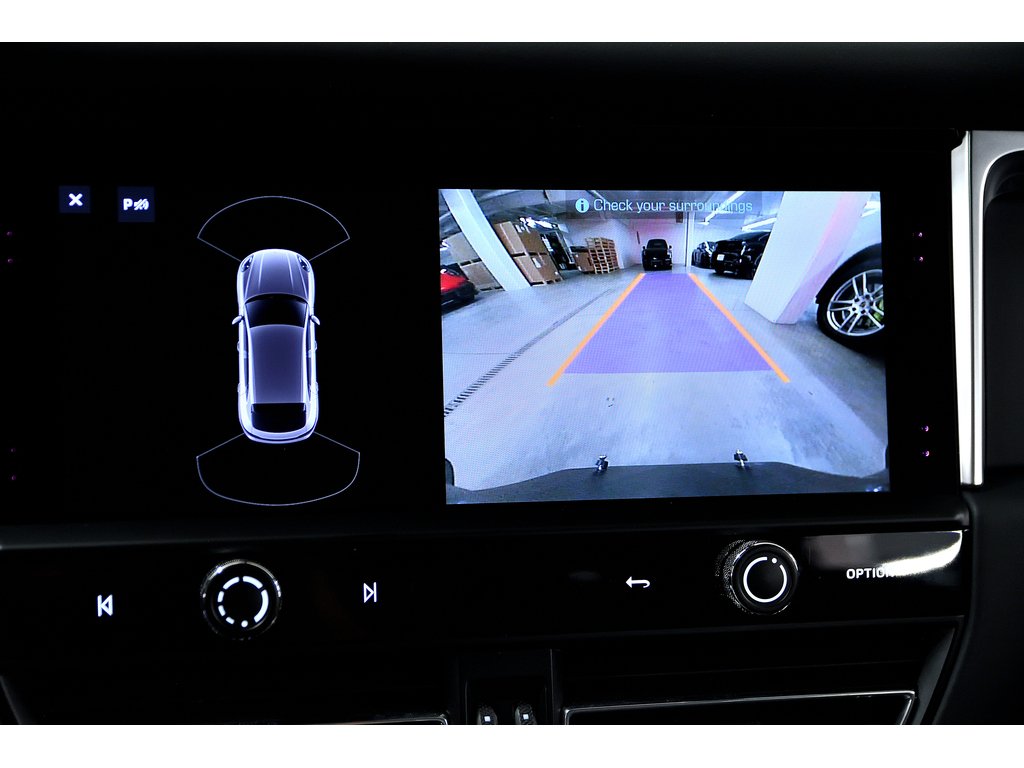 Porsche Macan AWD / Premium Plus Package / BOSE 2022 à Laval, Québec - 24 - w1024h768px