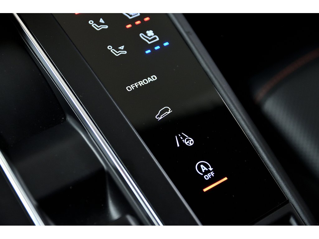 Porsche Macan AWD / Premium Plus Package / BOSE 2022 à Laval, Québec - 29 - w1024h768px