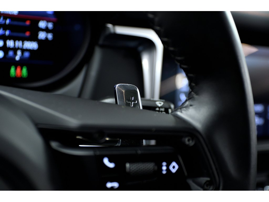 Porsche Macan AWD / Premium Plus Package / BOSE 2022 à Laval, Québec - 21 - w1024h768px