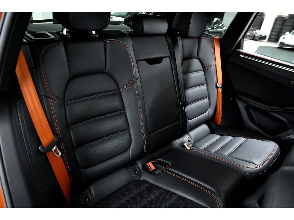 Porsche Macan AWD / Premium Plus Package / BOSE 2022 à Laval, Québec - 42 - w1024h768px