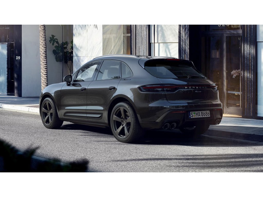 2022 Porsche Macan AWD / Premium Package / Trailer Hitch / BOSE in Laval, Quebec - 3 - w1024h768px
