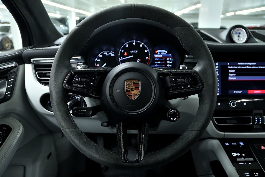 2022 Porsche Macan GTS in Laval, Quebec - 17 - w1024h768px