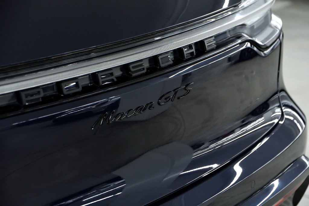 2022 Porsche Macan GTS in Laval, Quebec - 10 - w1024h768px