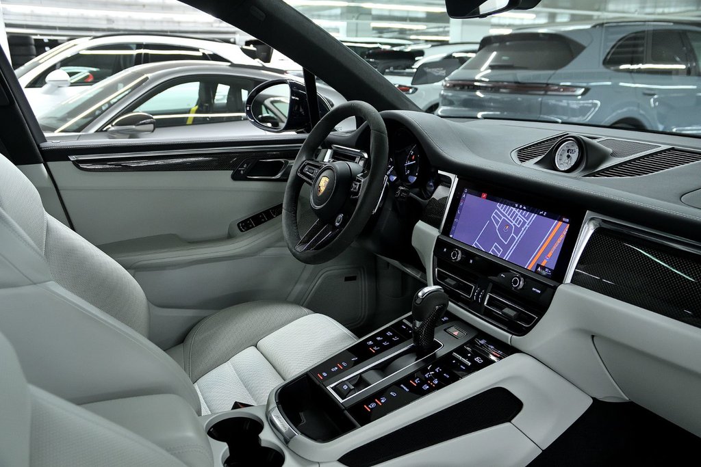 2022 Porsche Macan GTS in Laval, Quebec - 23 - w1024h768px