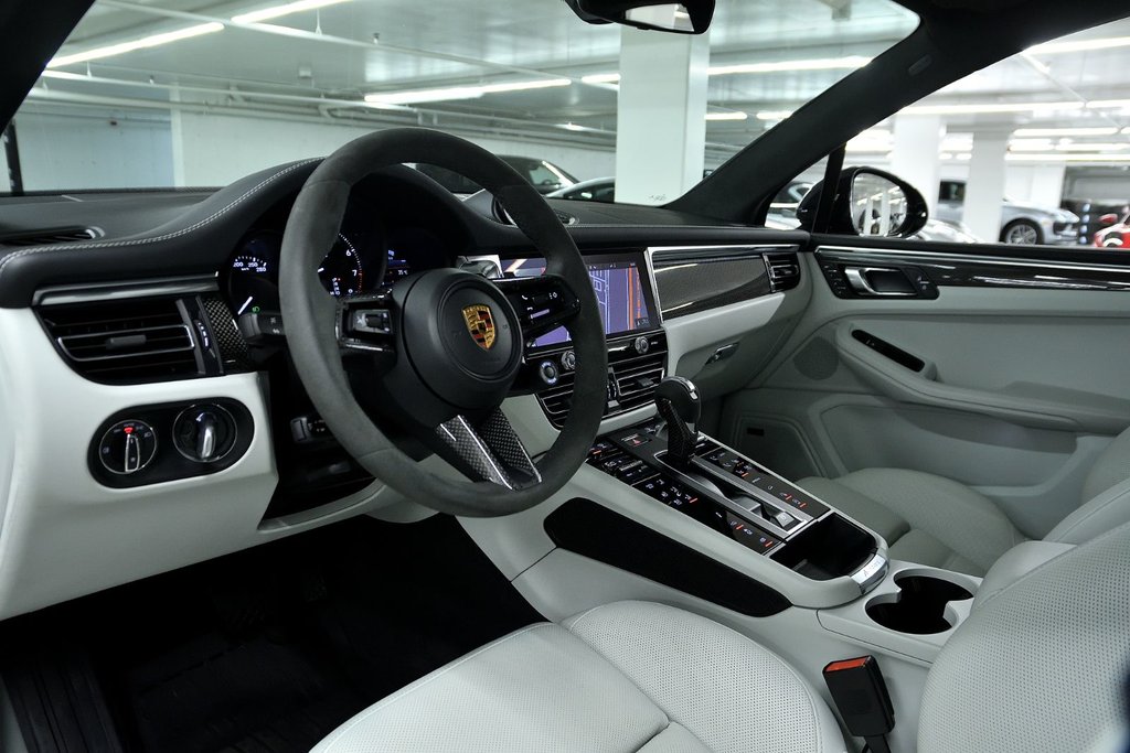 2022 Porsche Macan GTS in Laval, Quebec - 22 - w1024h768px