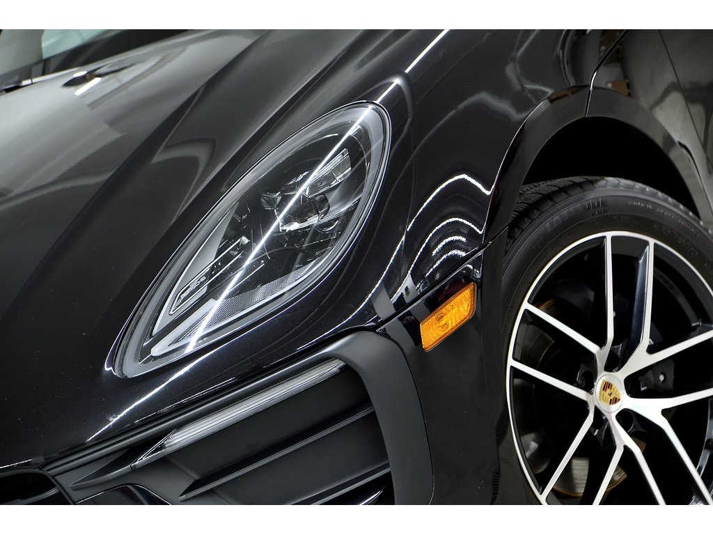 2023 Porsche Macan AWD / Premium Plus Package / Adaptive Cruise in Laval, Quebec - 7 - w1024h768px