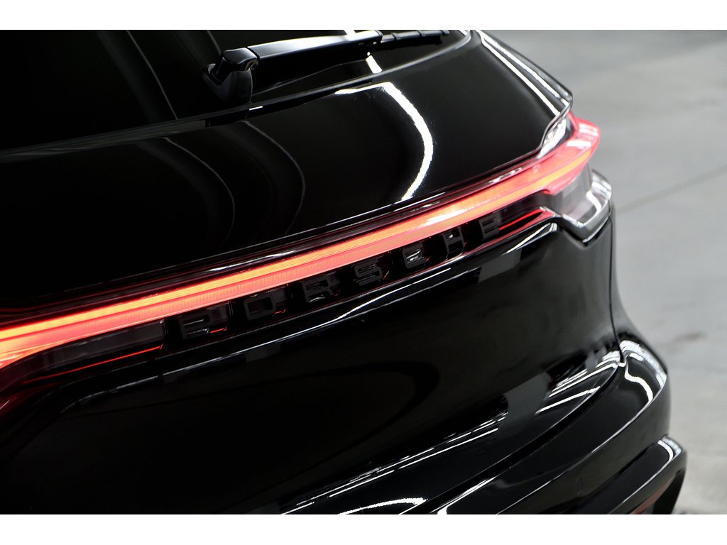 Porsche Macan AWD / Premium Plus Package / Adaptive Cruise 2023 à Laval, Québec - 41 - w1024h768px