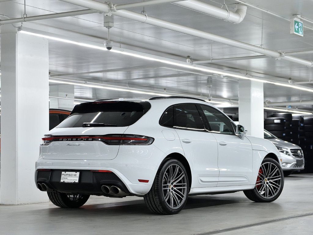2023 Porsche Macan S in Laval, Quebec - 8 - w1024h768px