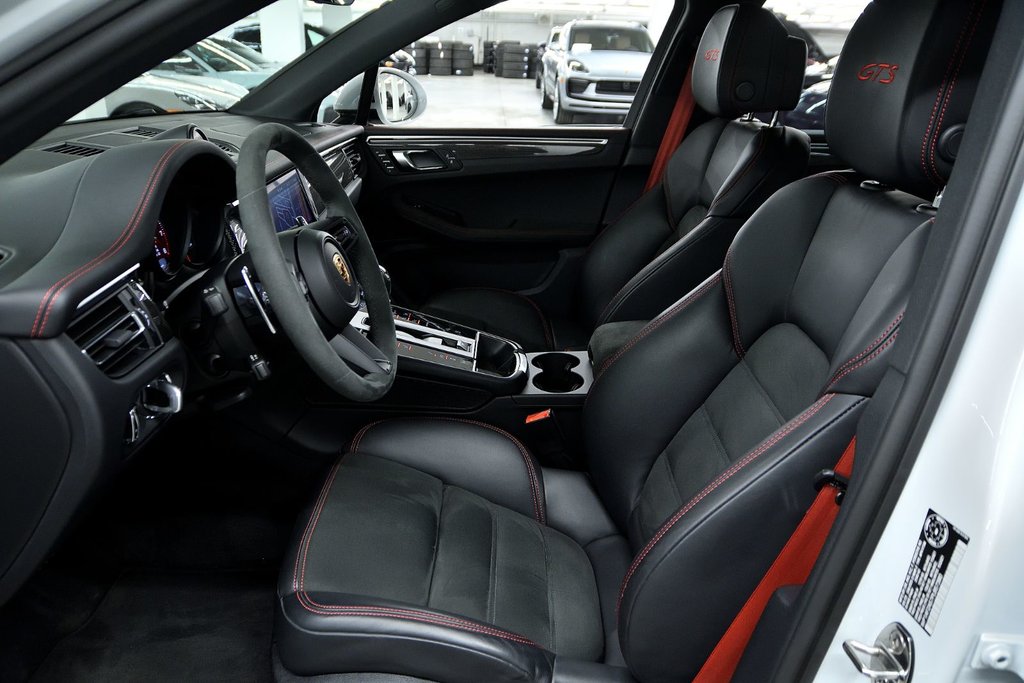 Porsche Macan GTS 2023 à Laval, Québec - 11 - w1024h768px