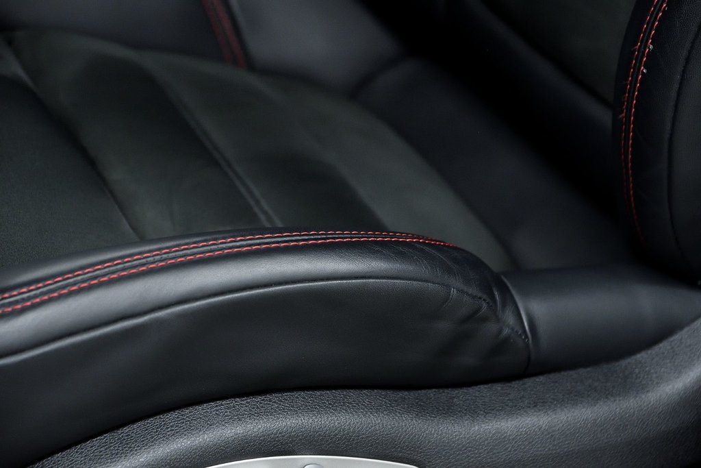 Porsche Macan GTS 2023 à Laval, Québec - 22 - w1024h768px