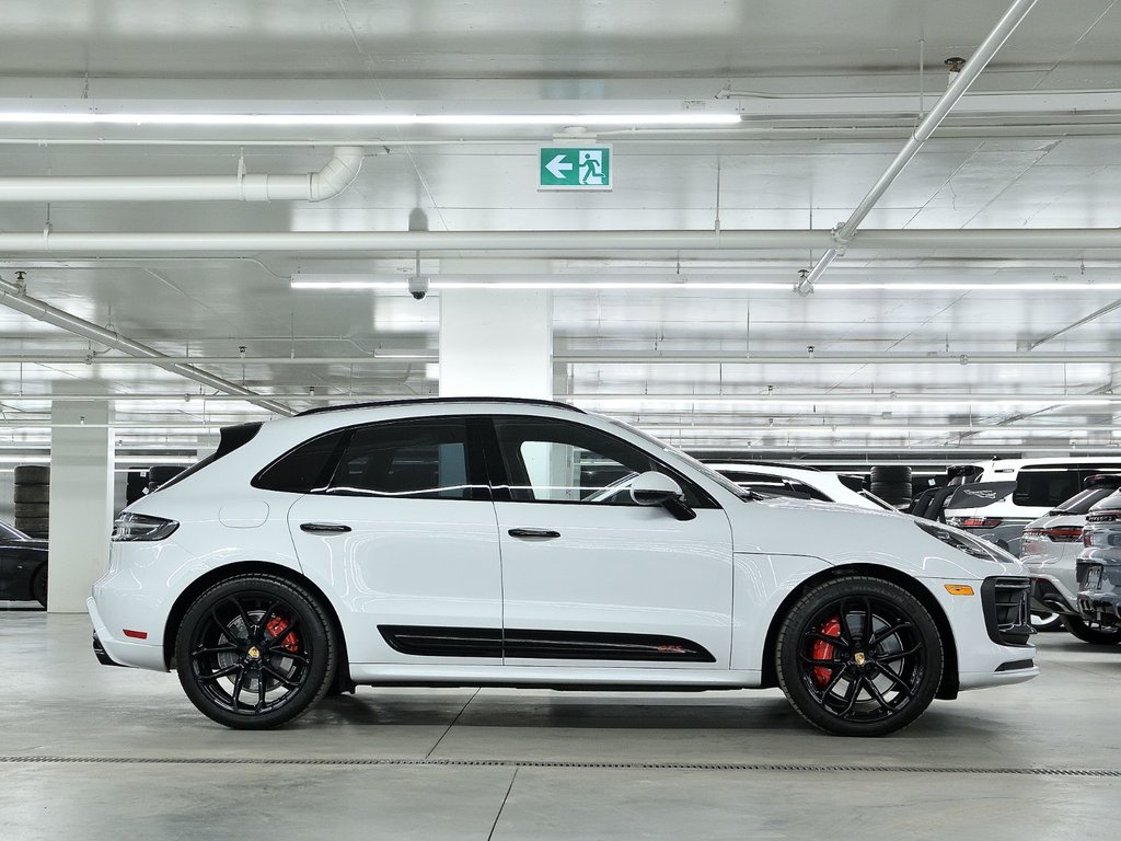 Porsche Macan GTS 2023 à Laval, Québec - 2 - w1024h768px