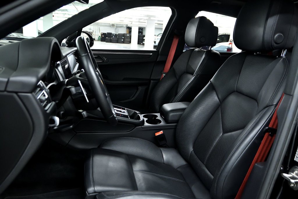 2023 Porsche Macan in Laval, Quebec - 14 - w1024h768px