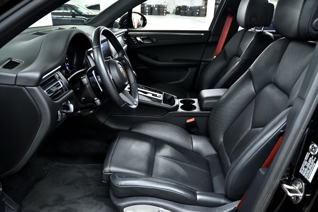 2023 Porsche Macan in Laval, Quebec - 12 - w1024h768px