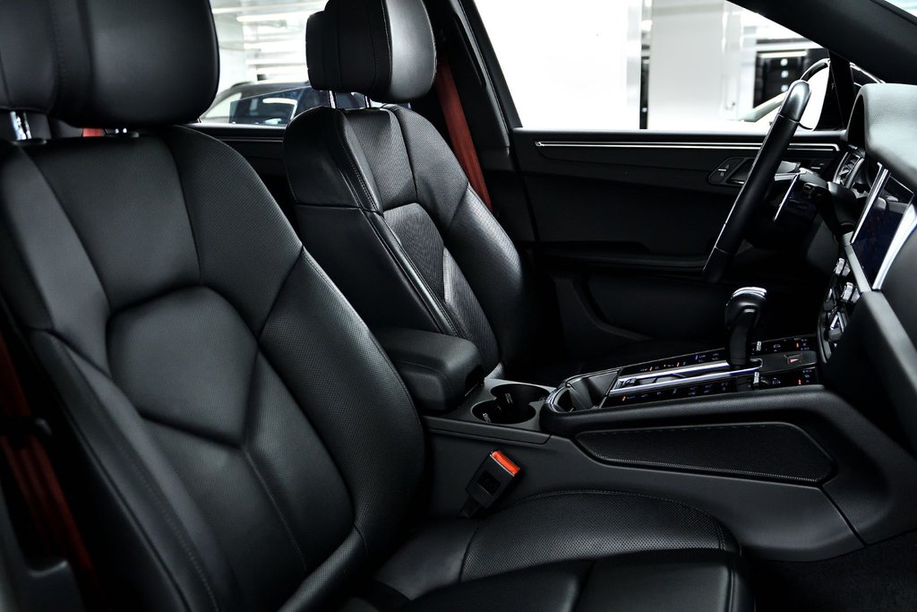 2023 Porsche Macan in Laval, Quebec - 33 - w1024h768px