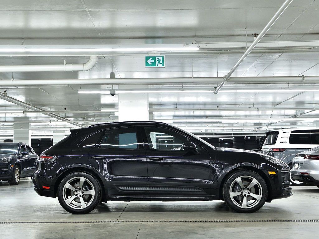 2023 Porsche Macan in Laval, Quebec - 2 - w1024h768px