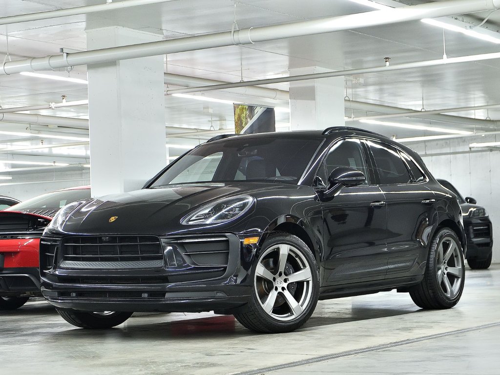 2023 Porsche Macan in Laval, Quebec - 1 - w1024h768px