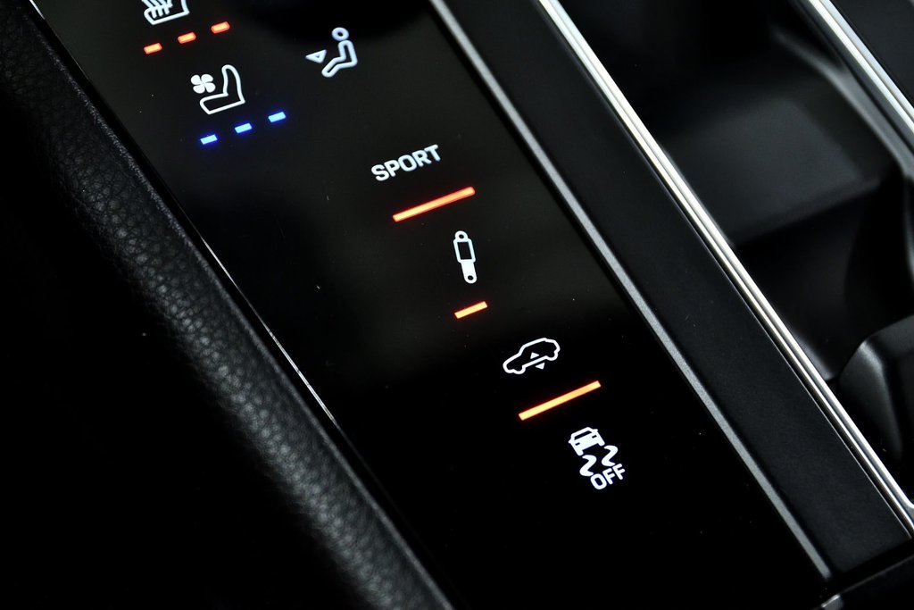 2023 Porsche Macan in Laval, Quebec - 26 - w1024h768px