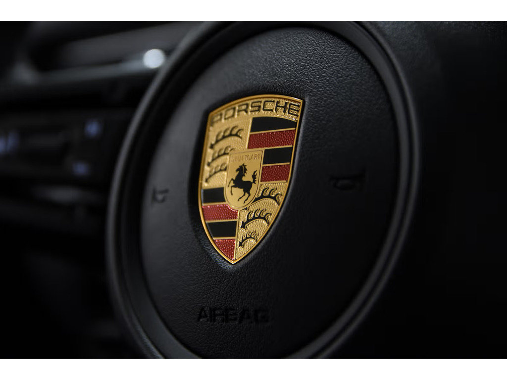 Porsche Macan AWD / Premium Package /Air Suspension / Hitch 2024 à Laval, Québec - 24 - w1024h768px