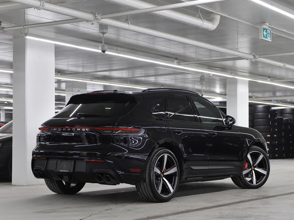 2024 Porsche Macan S AWD / Air Suspension / Sport Exhaust / Hitch in Laval, Quebec - 3 - w1024h768px
