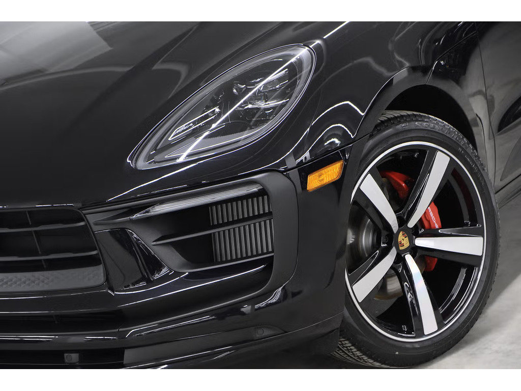 2024 Porsche Macan S AWD / Air Suspension / Sport Exhaust / Hitch in Laval, Quebec - 10 - w1024h768px