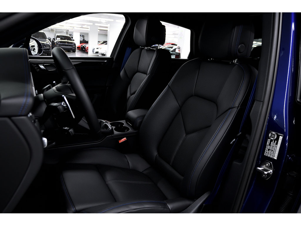 Porsche Macan S AWD / Premium Plus / Air Suspension 2024 à Laval, Québec - 14 - w1024h768px