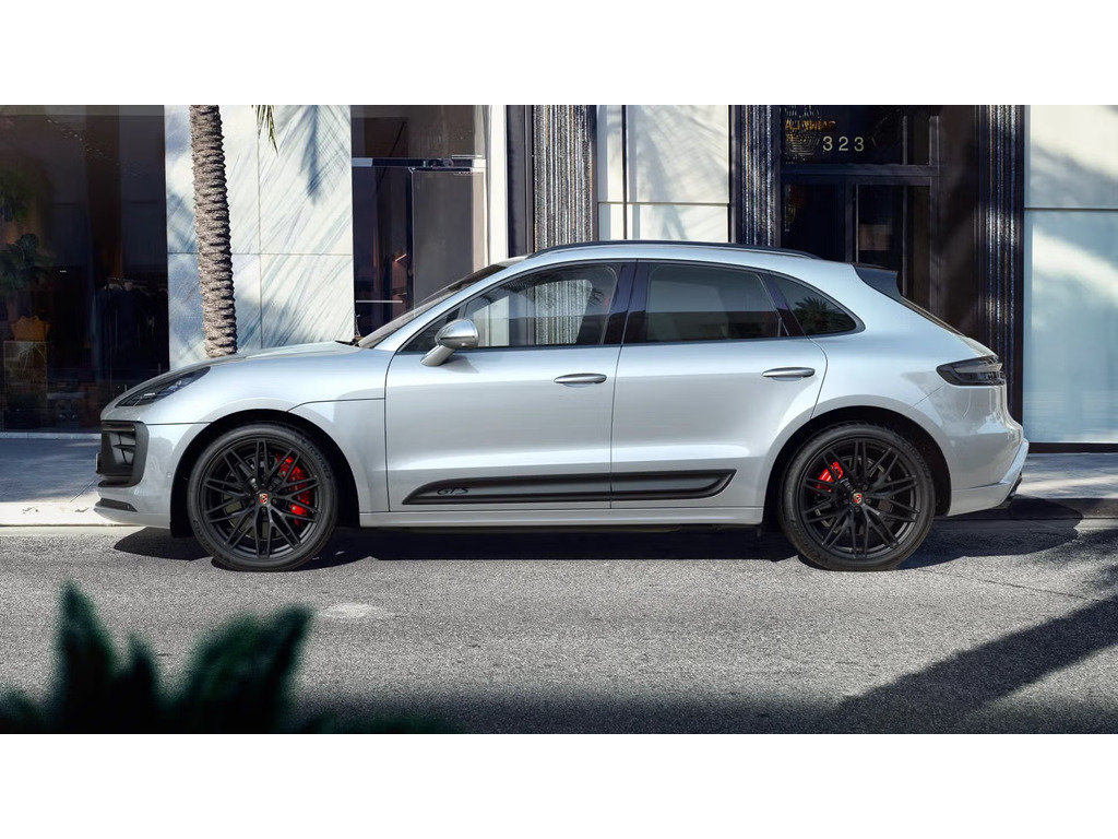 2024 Porsche Macan GTS AWD / Premium Package Plus / BOSE in Laval, Quebec - 2 - w1024h768px