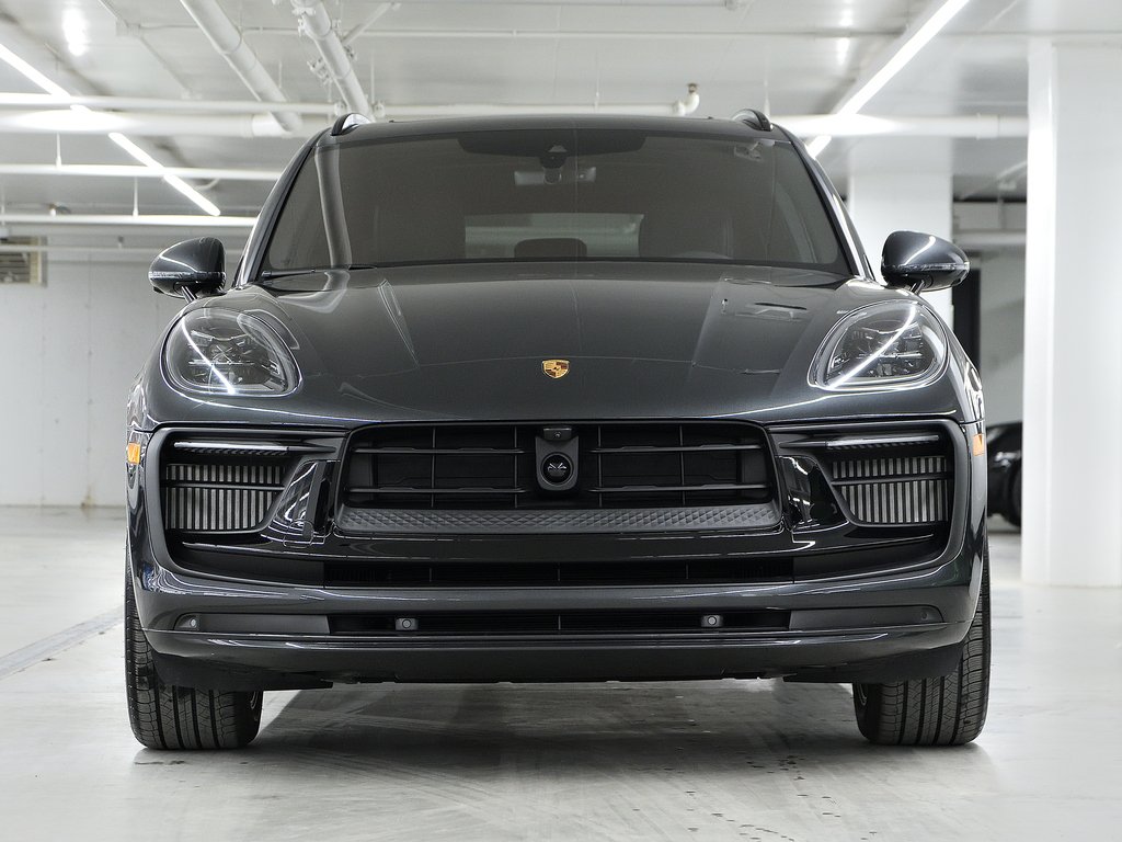 2024 Porsche Macan S AWD / Premium Plus / Air Suspension / BOSE in Laval, Quebec - 5 - w1024h768px
