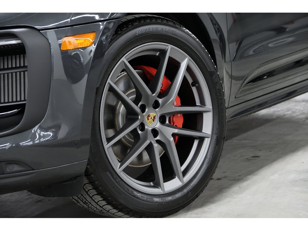 2024 Porsche Macan S AWD / Premium Plus / Air Suspension / BOSE in Laval, Quebec - 8 - w1024h768px