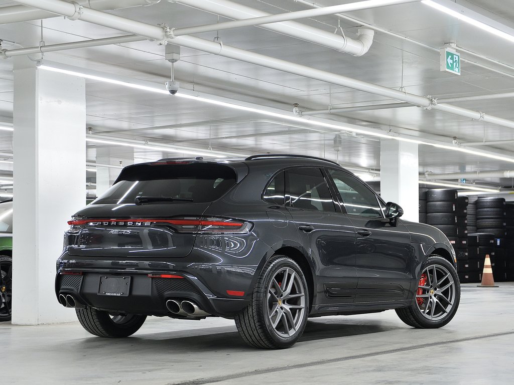 2024 Porsche Macan S AWD / Premium Plus / Air Suspension / BOSE in Laval, Quebec - 3 - w1024h768px