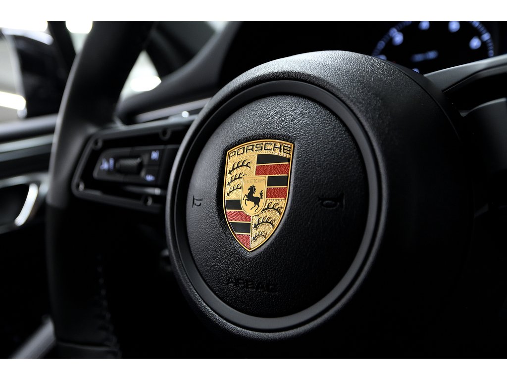 2024 Porsche Macan AWD / Premium Package / BOSE in Laval, Quebec - 19 - w1024h768px