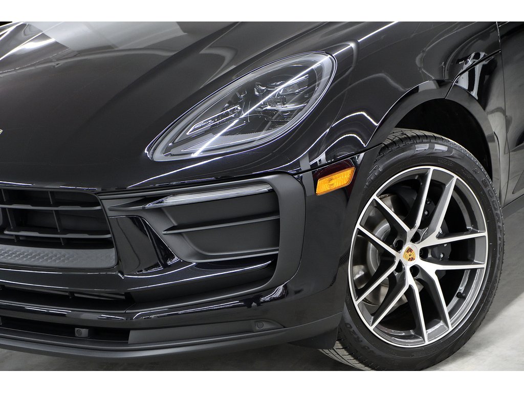 2024 Porsche Macan AWD / Premium Package / BOSE in Laval, Quebec - 9 - w1024h768px