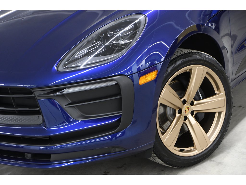 2024 Porsche Macan AWD / Premium Plus / BOSE in Laval, Quebec - 8 - w1024h768px