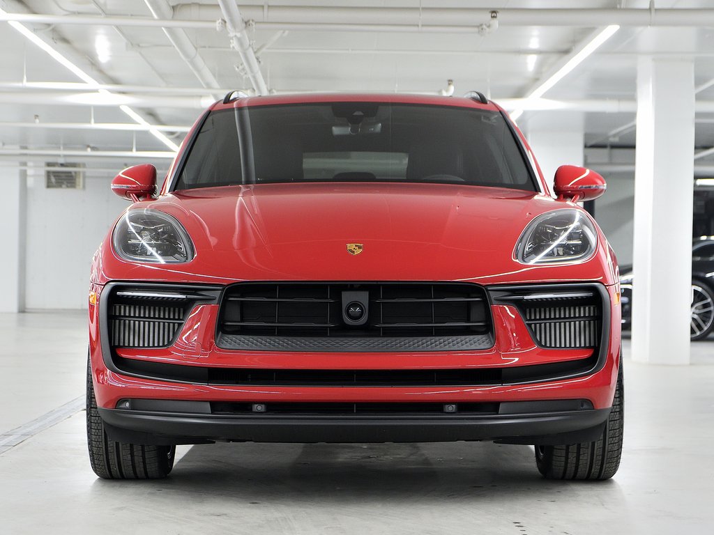 2024 Porsche Macan S AWD / Premium Plus / Air Suspension / BOSE in Laval, Quebec - 5 - w1024h768px