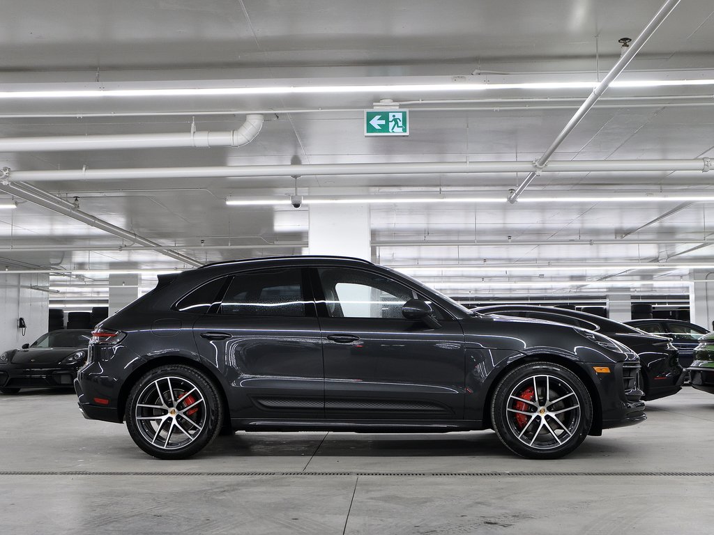 Porsche Macan S AWD 2024 à Laval, Québec - 2 - w1024h768px