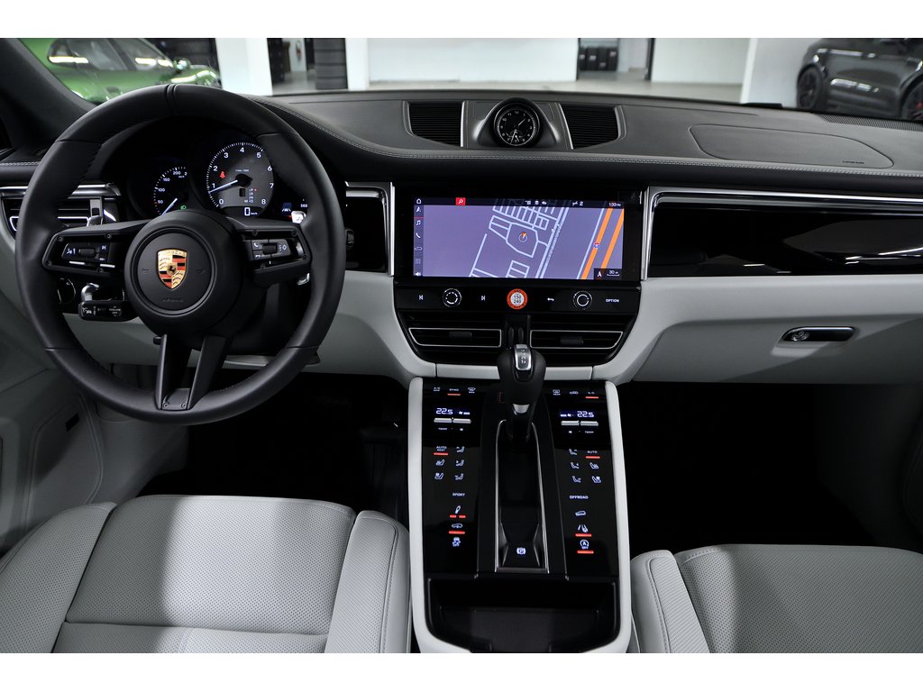 Porsche Macan S AWD 2024 à Laval, Québec - 23 - w1024h768px