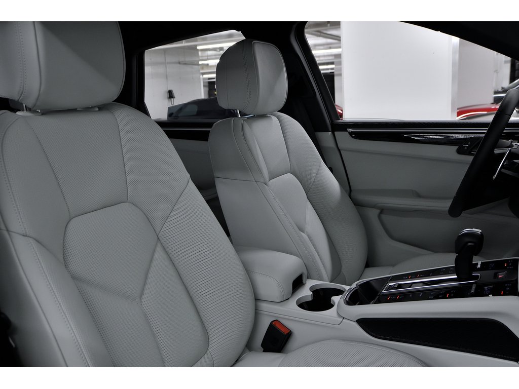 Porsche Macan S AWD 2024 à Laval, Québec - 27 - w1024h768px