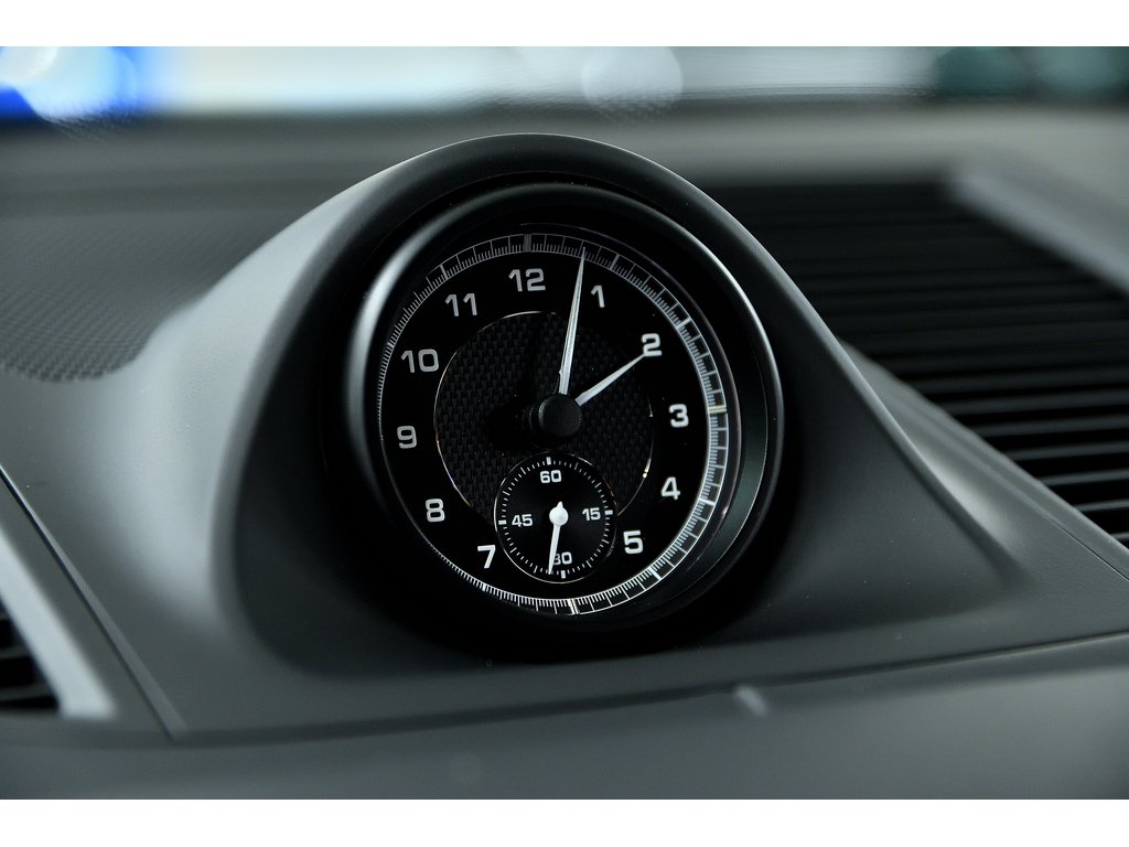 2024 Porsche Macan AWD / Premium Package Plus / Sport Exhaust in Laval, Quebec - 23 - w1024h768px