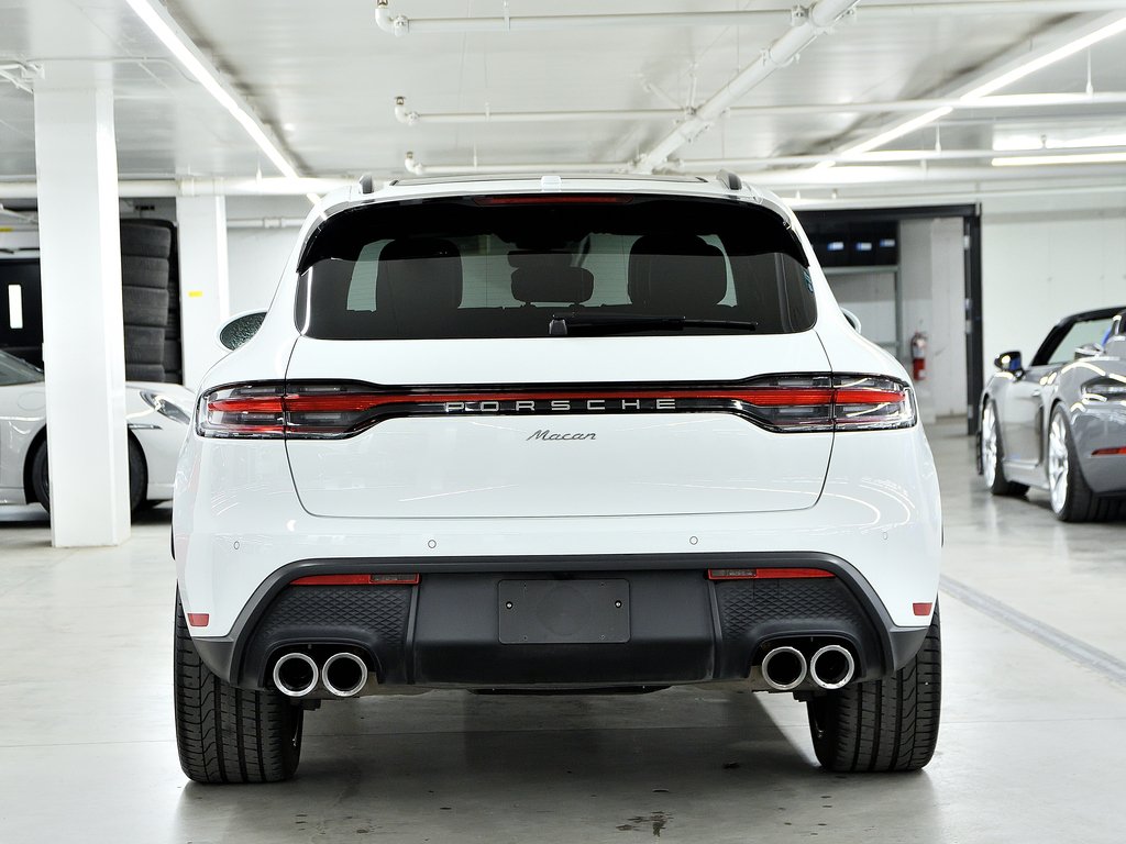 2024 Porsche Macan AWD / Premium Package Plus / Sport Exhaust in Laval, Quebec - 4 - w1024h768px