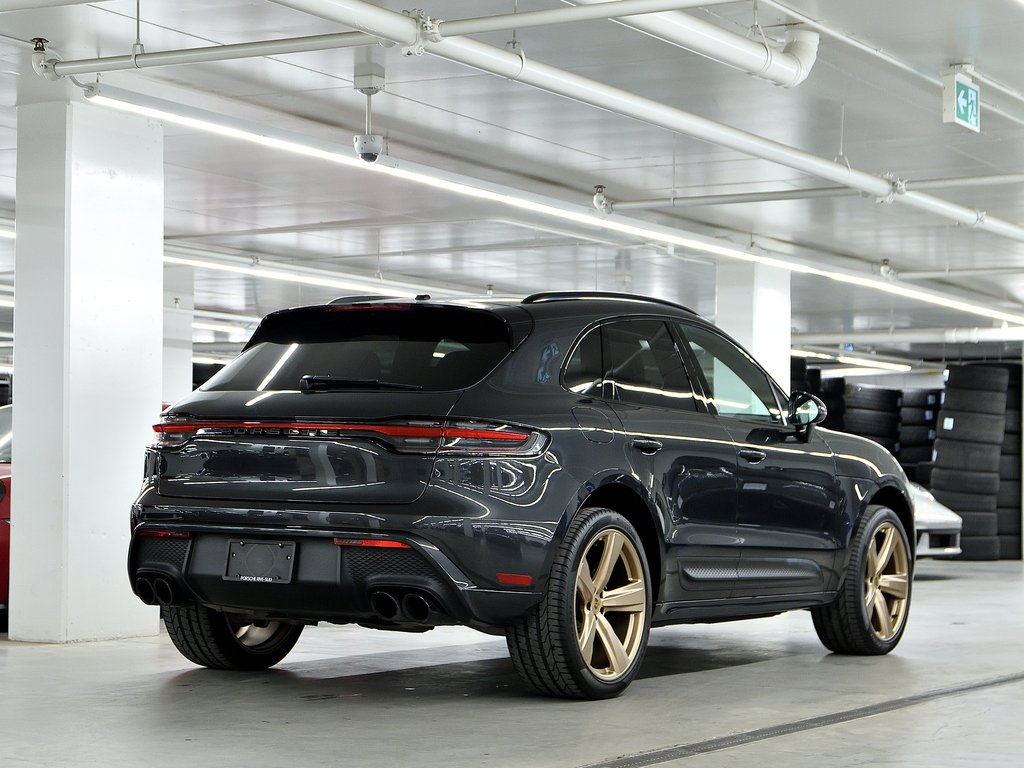 Porsche Macan S AWD / Premium Package Plus / Sport Exhaust 2024 à Laval, Québec - 3 - w1024h768px