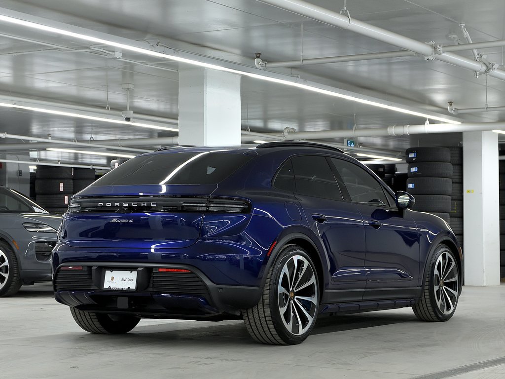 2024 Porsche Macan Electric AWD / Premium / Sport Chrono / Rear Axle in Laval, Quebec - 3 - w1024h768px