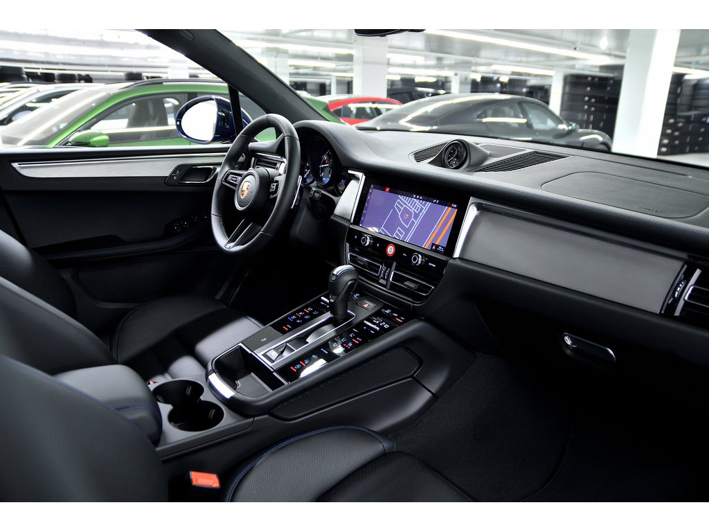Porsche Macan AWD / Premium Plus / BOSE 2024 à Laval, Québec - 29 - w1024h768px