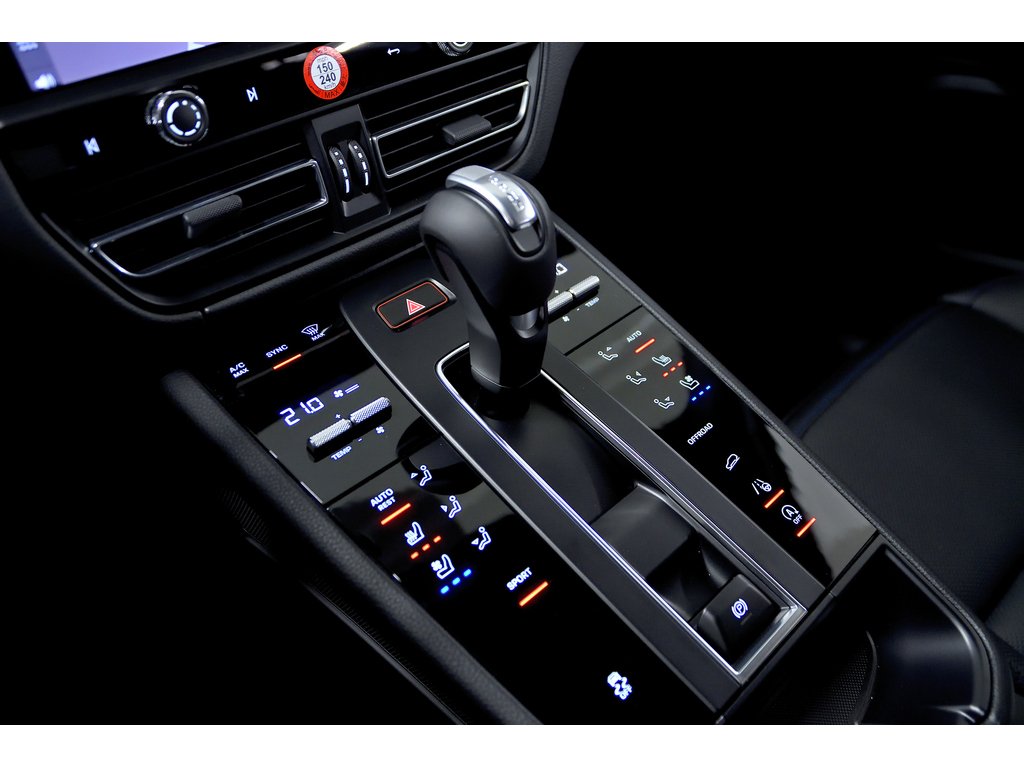 Porsche Macan AWD / Premium Plus / BOSE 2024 à Laval, Québec - 23 - w1024h768px